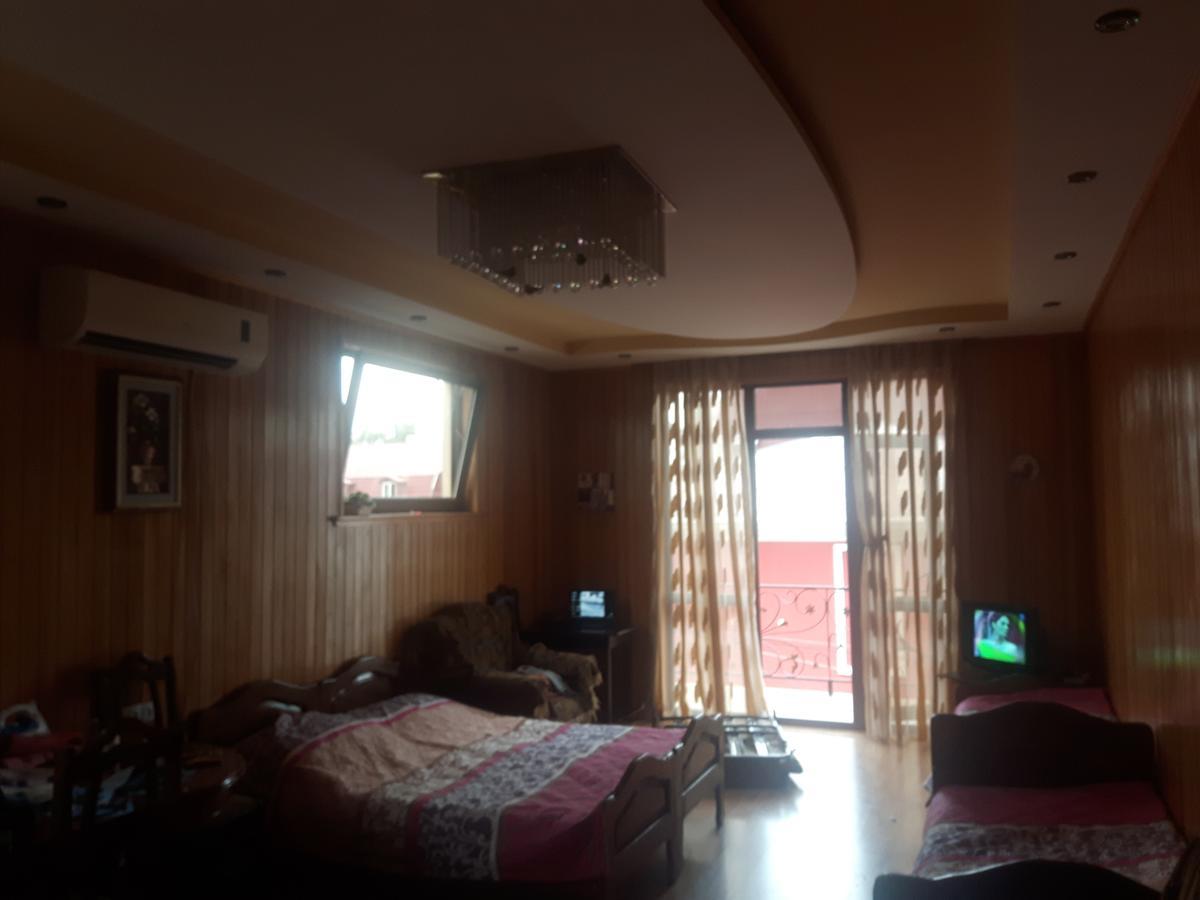 Hotel Chaika Kobuleti Exterior photo